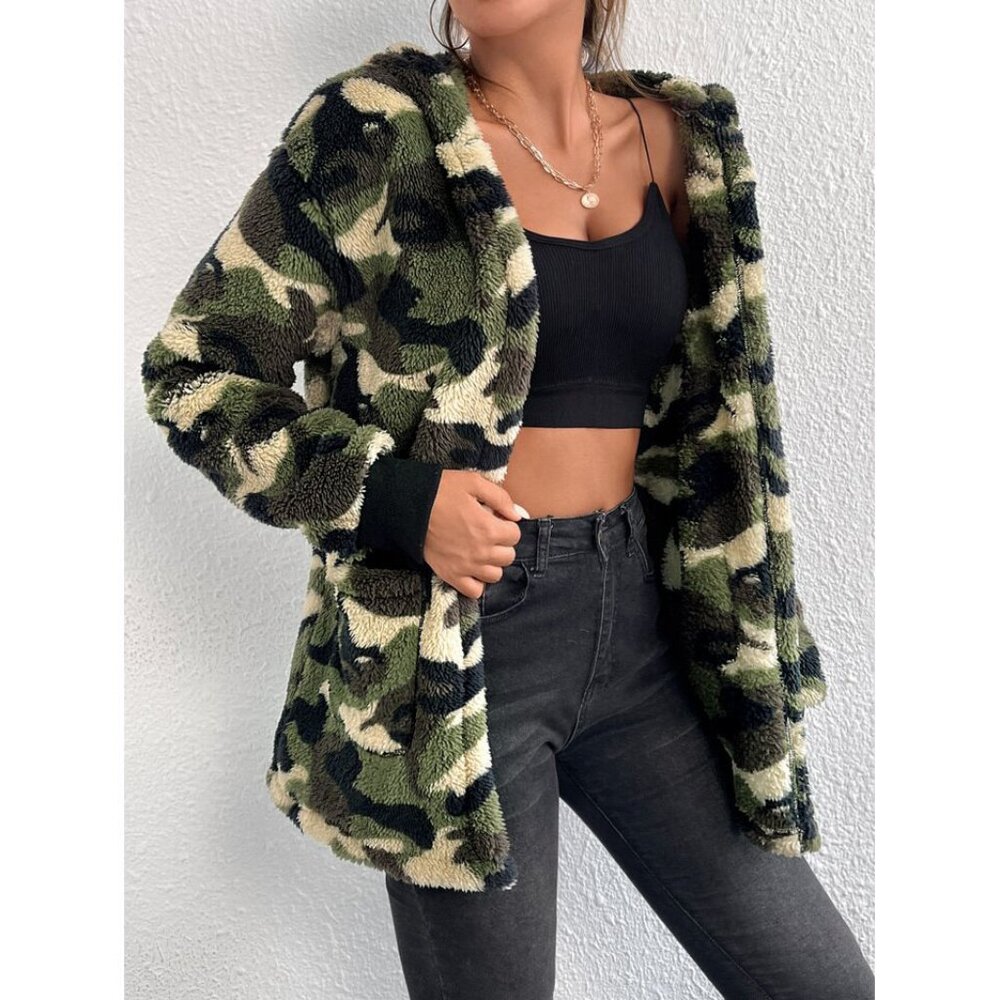 Soft Fuzzy Plush Xs Camo Hoodie Open Front Nwot J… - image 3